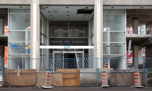 Main Dalhousie Street entrance