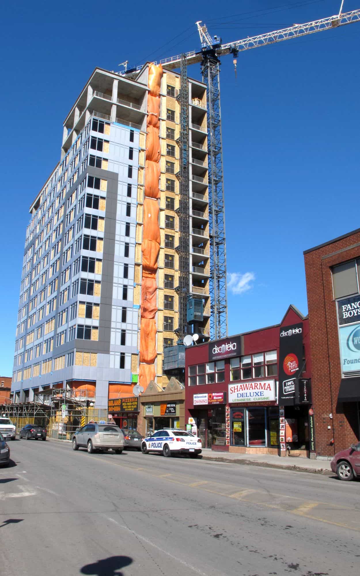 New building in Dalhousie Street context looking north