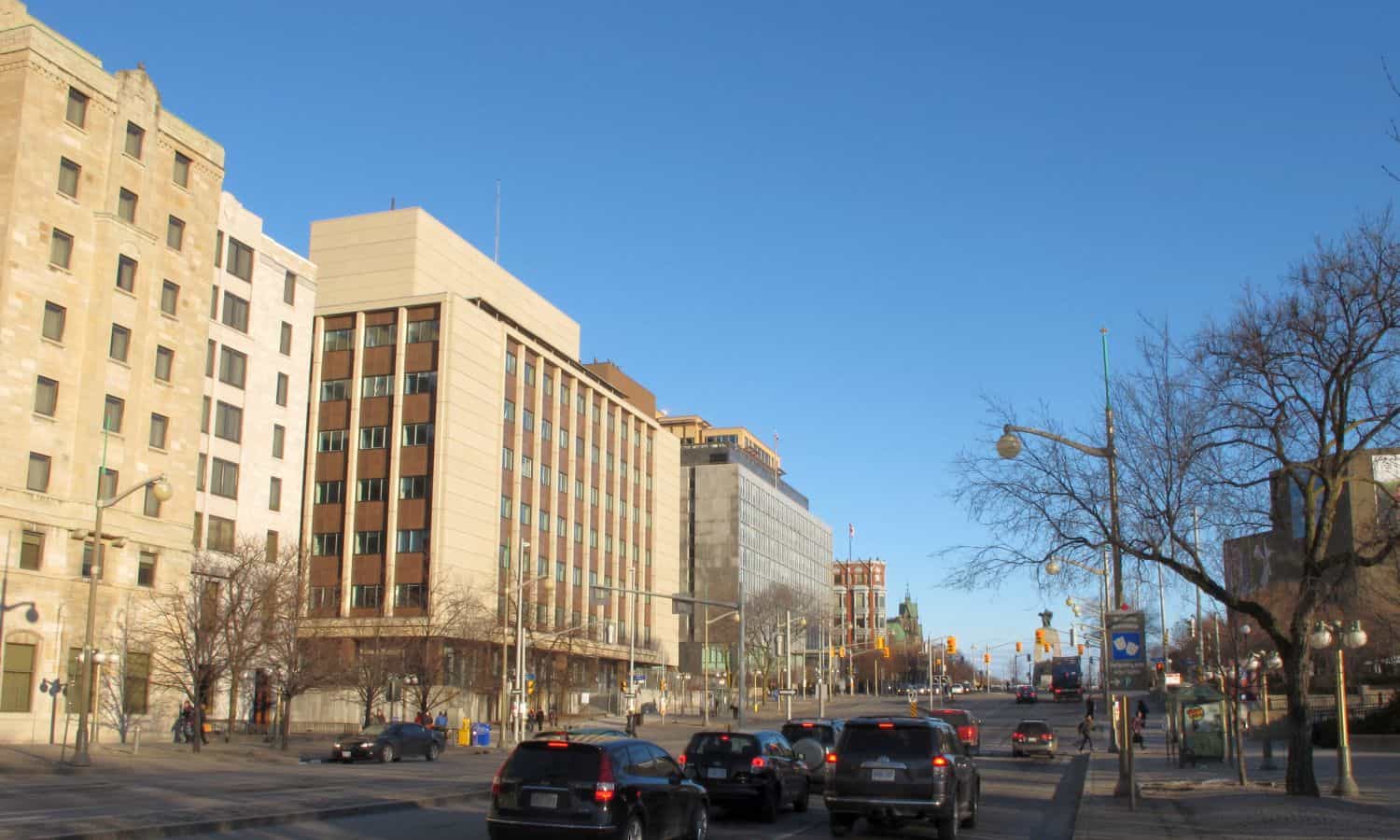 Lorne Building in Elgin Street context