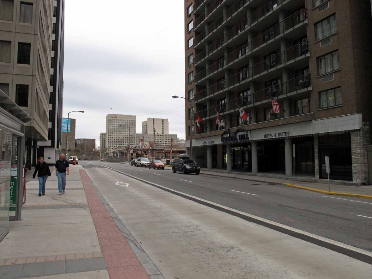 Looking east on Albert Street from Mecalfe Street