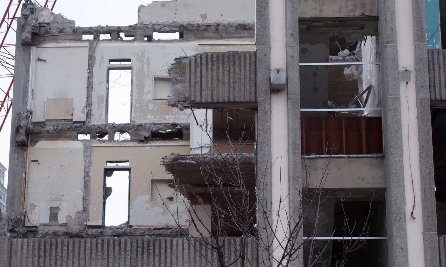 Looking through the building on York Street