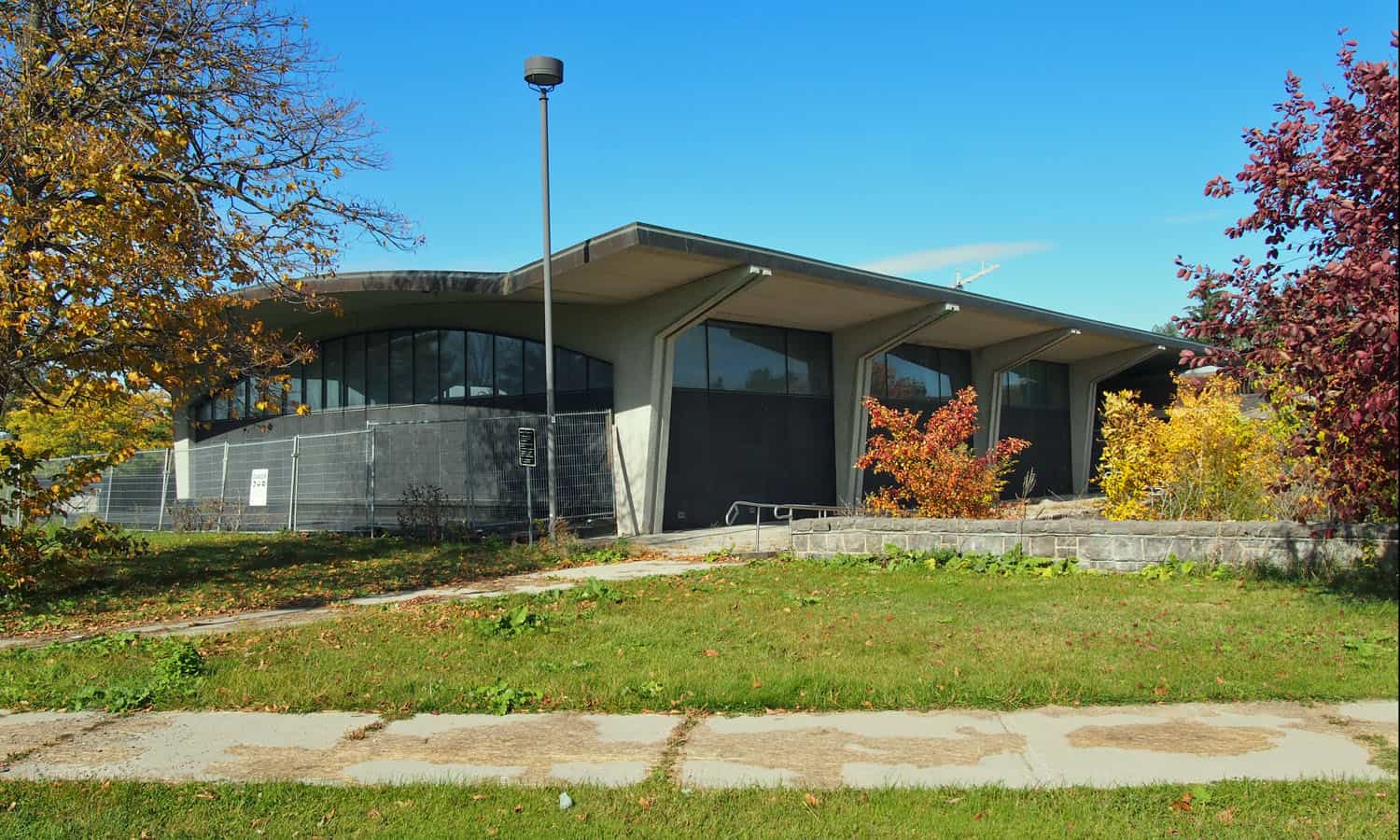 Approaching the cafeteria wing from the south