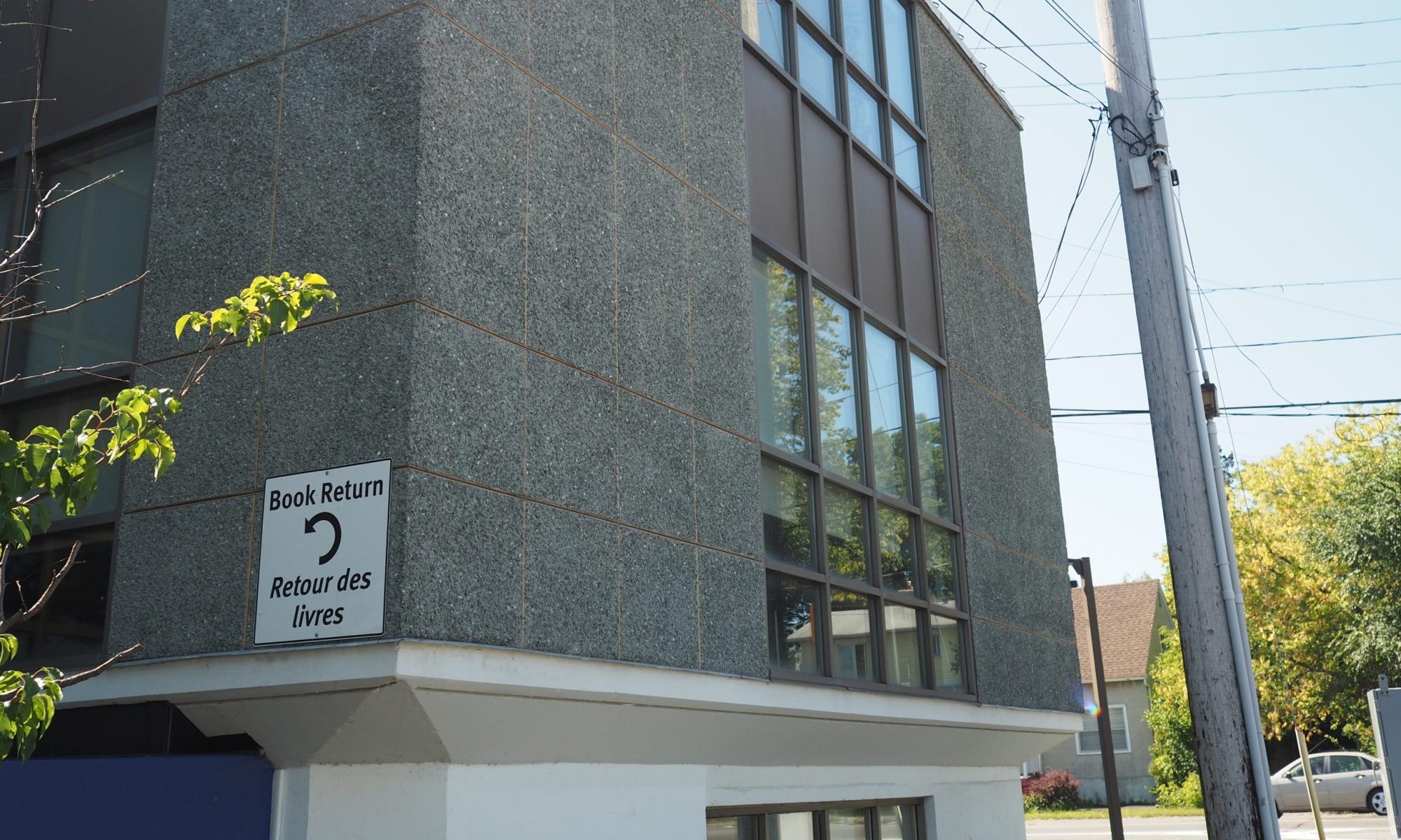 Ottawa Public Library, Carlingwood Branch